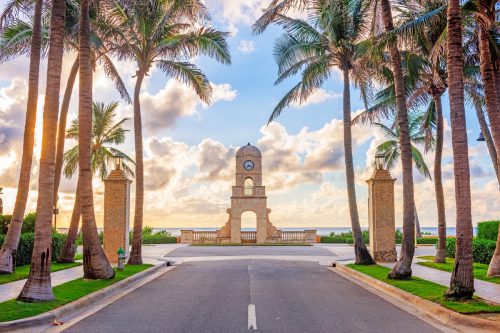 clock tower on worth avenue in palm beach florida