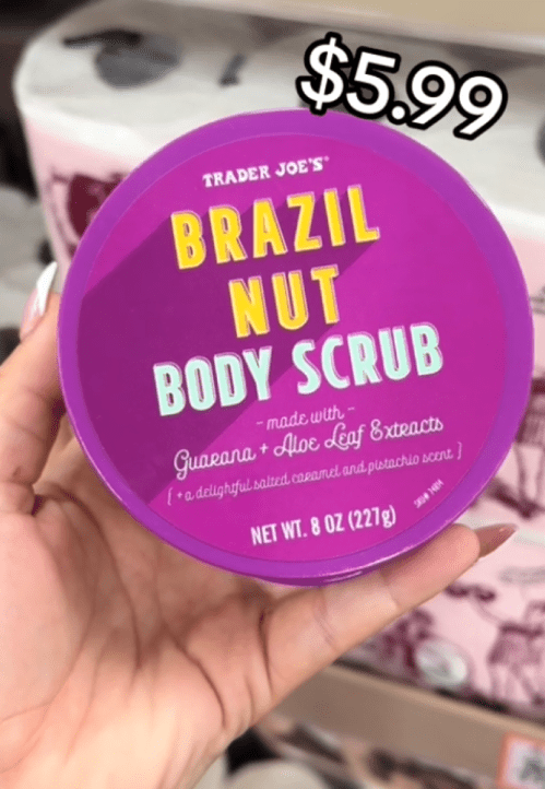 tẩy tế bào chết toàn thân hạt Brazil của Trader Joe