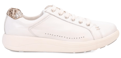 Strive Dakota sneaker in white