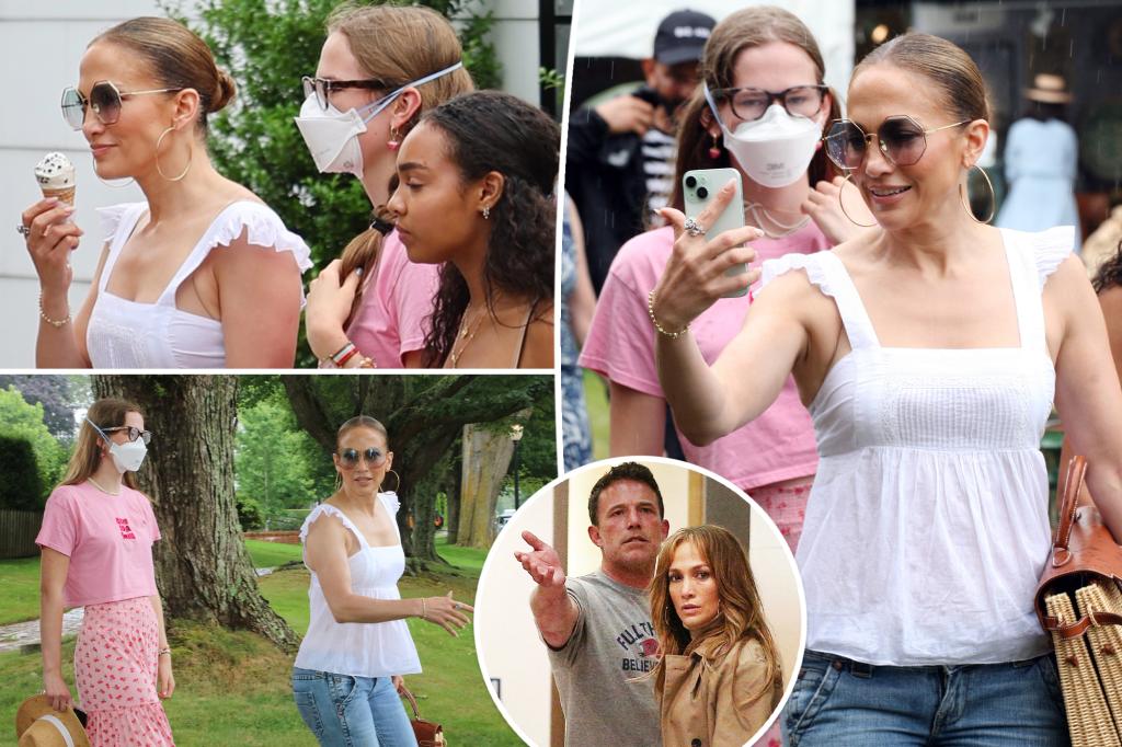 Jennifer Lopez gắn bó với con gái riêng Violet Affleck ở Hamptons giữa lúc Ben đang gặp rắc rối trong hôn nhân