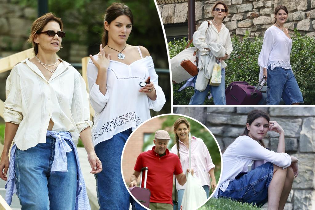 Katie Holmes giúp con gái Suri, 18 tuổi, chuyển vào ký túc xá tại Đại học Carnegie Mellon