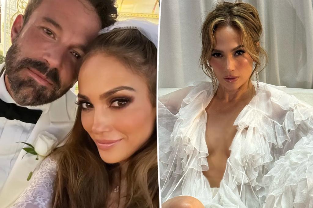 Jennifer Lopez tiết lộ ngày chính thức chia tay Ben Affleck