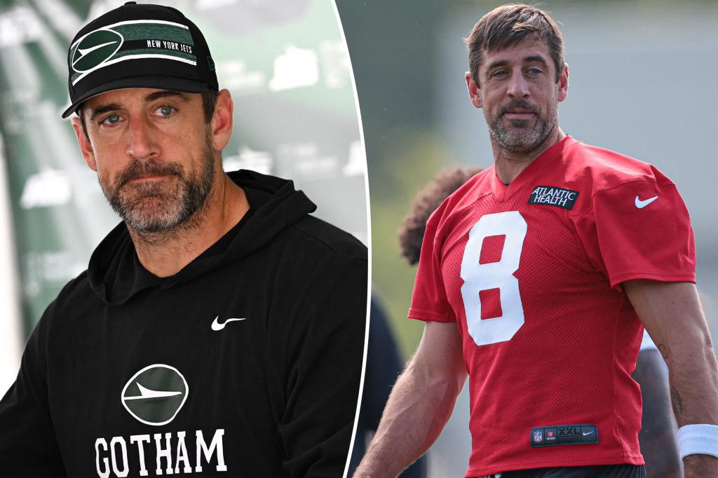 Aaron Rodgers lên tiếng về việc bị buộc phải nói về khuynh hướng tình dục của mình vào năm 2013: ‘Tôi đã rất buồn’