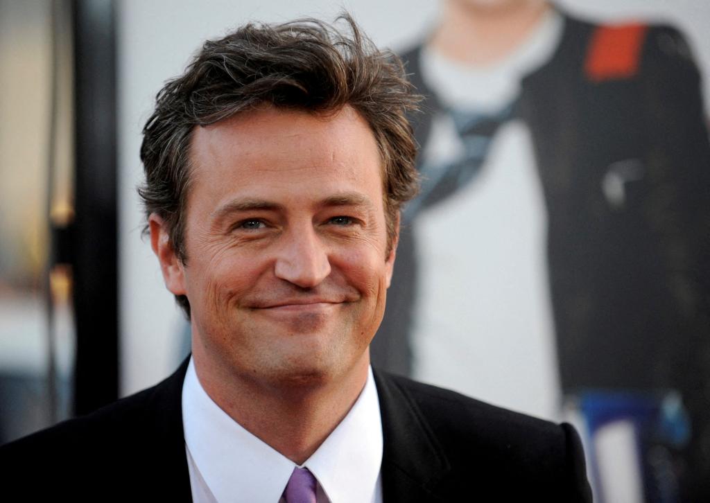 Matthew Perry muốn thành lập một doanh nghiệp Ketamine: Bạn bè