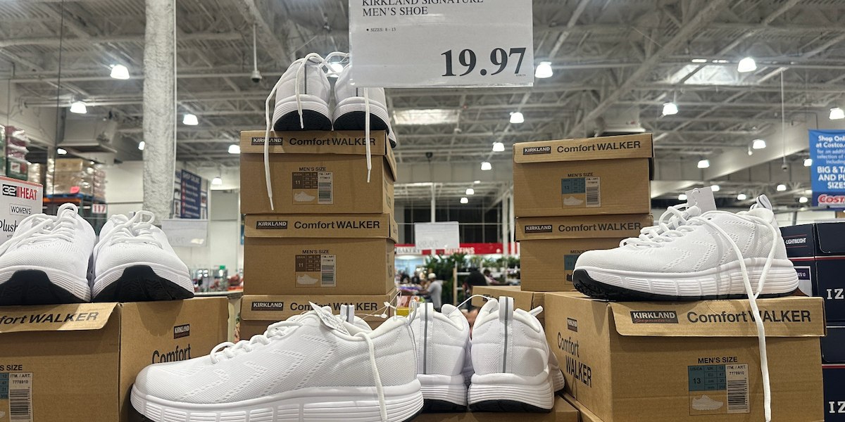 Costco có Hoka và Ugg Dupes mới — Best Life