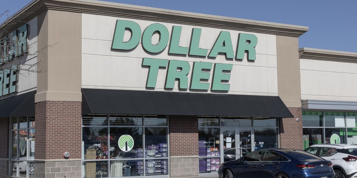 Dollar Tree đang bán bản sao cho Laneige, Glossier, v.v. — Best Life