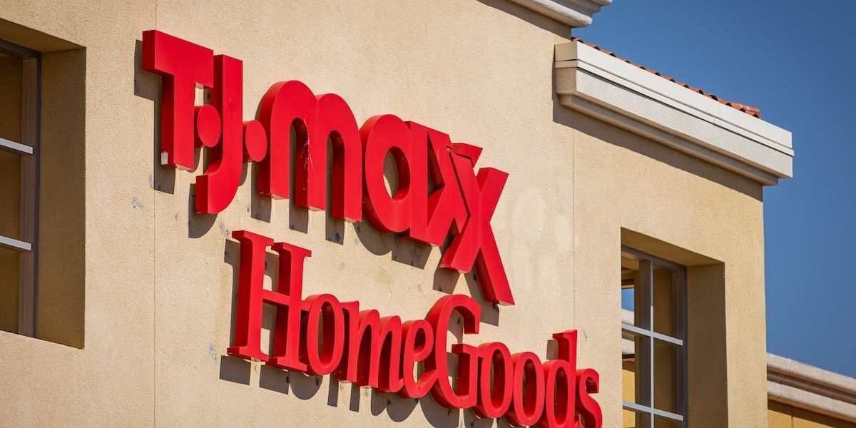 Chương trình giảm giá “Thẻ vàng” bắt đầu tại TJ Maxx, Marshalls, HomeGoods — Best Life